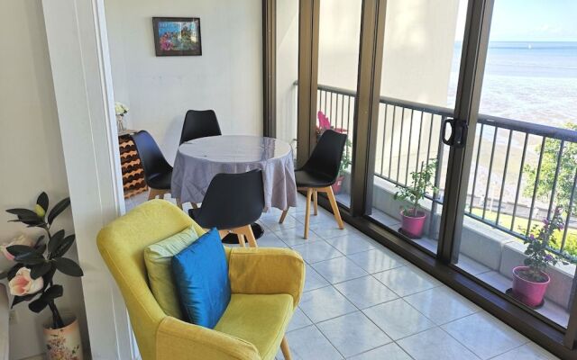 Cairns Ocean View Apartment