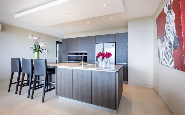 Chic, Panoramic Penthouse - Spectacular  270 ° Ocean View