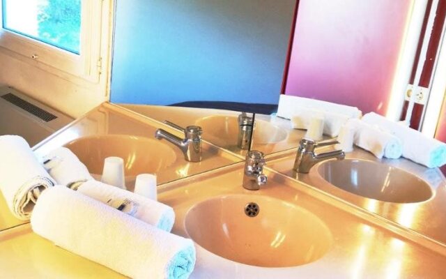 Lemon Hotel Chatellerault