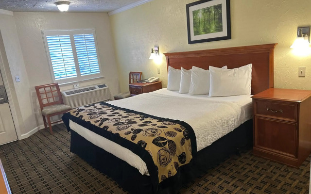 The Inn at Baechtel Creek