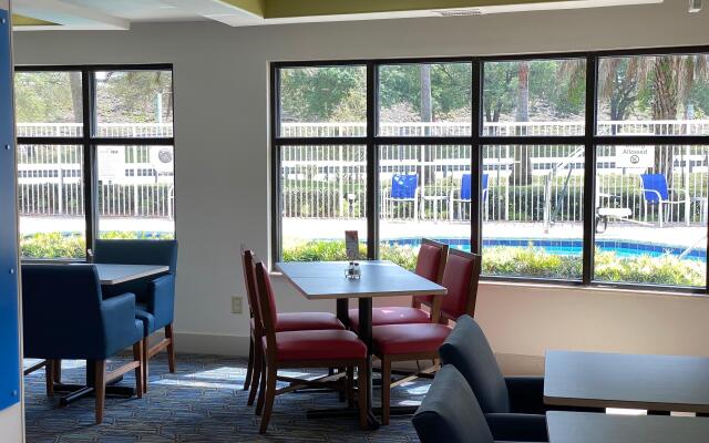 Holiday Inn Express Jacksonville - Blount Island, an IHG Hotel