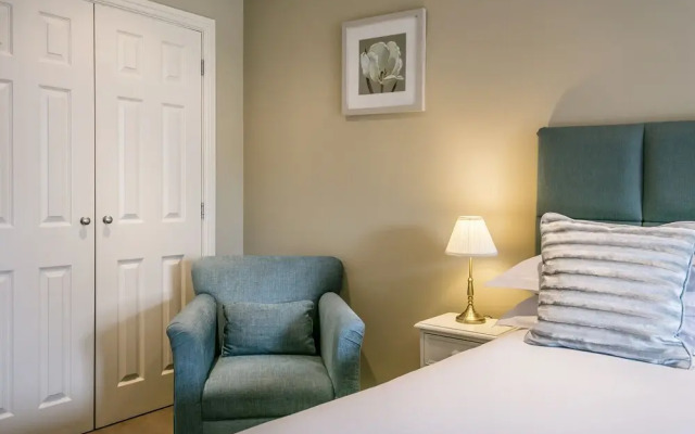 The Townhouses @ Carus Green