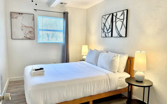 Fully-furnished Studio With Rustic Design 36B