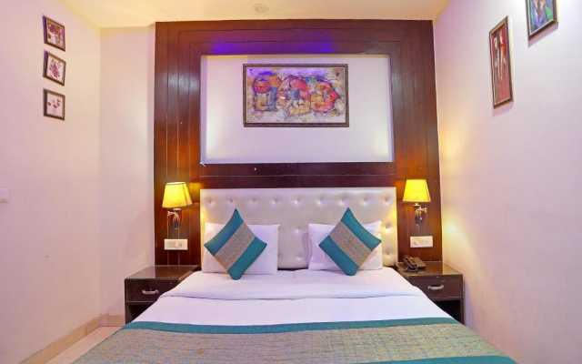 Hotel Tashkent Palace - New Delhi Railway Station - Paharganj