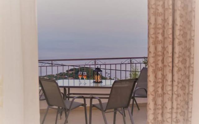 Lefkas Vacation House