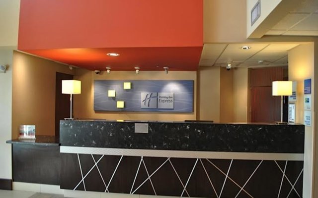 Holiday Inn Express Pittsburgh East - Mall Area5
