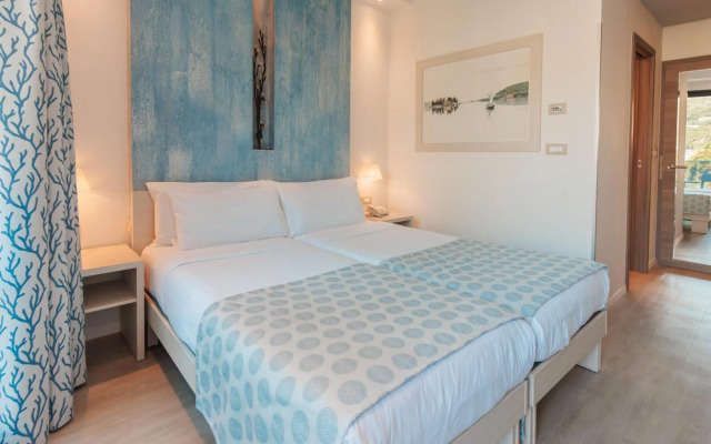 Palmon Bay Hotel & Spa