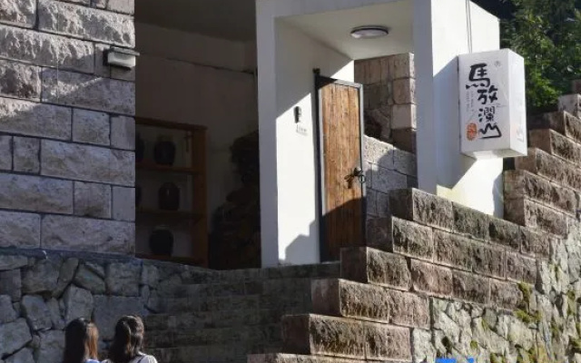 Xinchang Ma Fanglanshan Homestay – People – Shaoxing