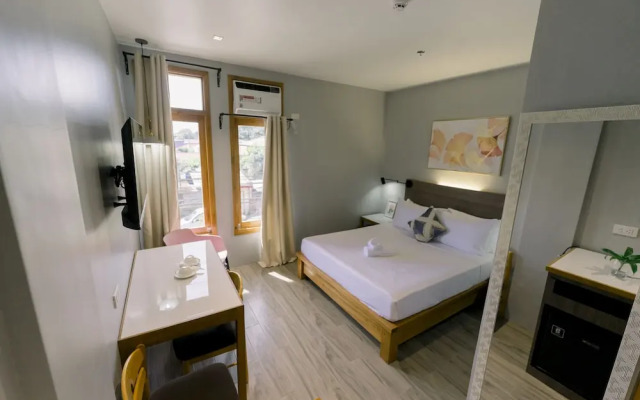 Madonna Hometel and Suites New Pandan