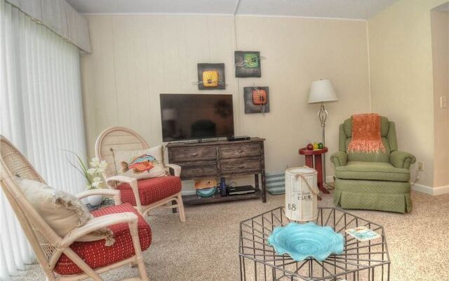 33 Hilton Head Cabana by RedAwning