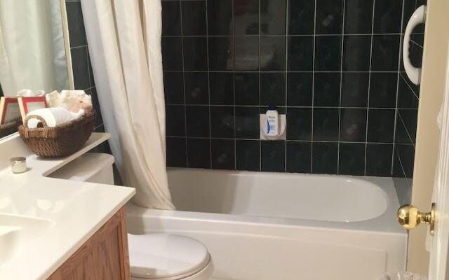 Elevate Rooms Harmony House B&B