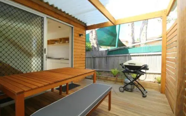 Pacific Terraces 16, 38 Pacific Street