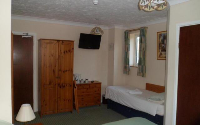 Carlton Lodge