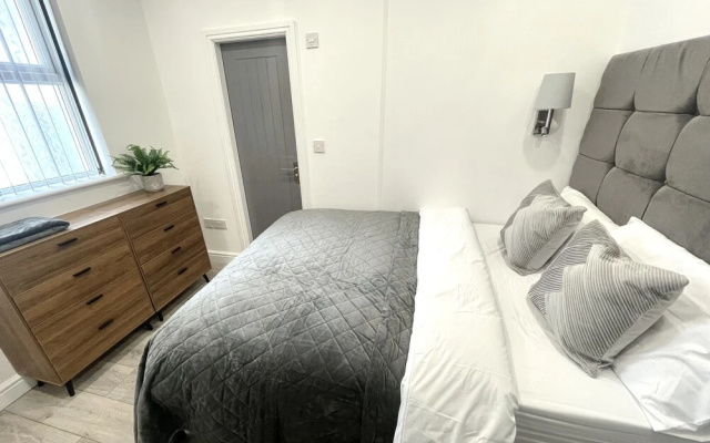 Osborne Luxury Hot Tub and Jacuzzi Suites