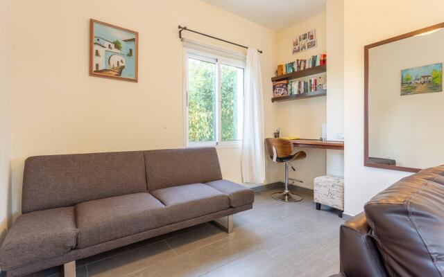 Sun Beach Villa Tria Large Private Pool Walk to Beach A C Wifi Car Not Required - 2282