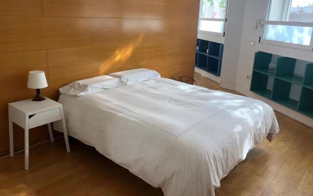 Estudio acogedor renfe