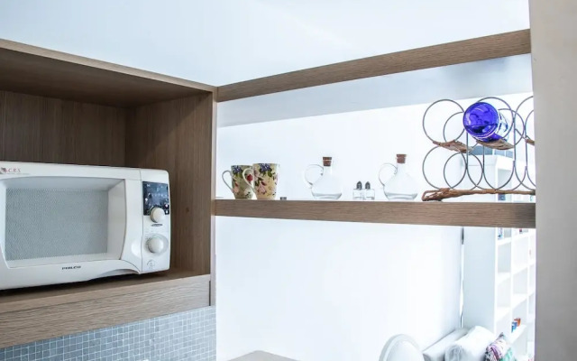 Cabrera Modern Flat