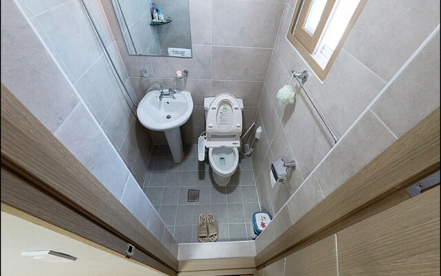 Gooreumchae Guest House