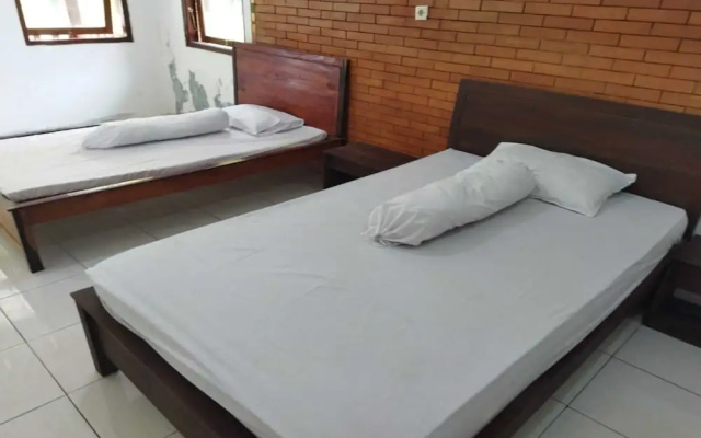 Borobudur Kampung Homestay - Aziz