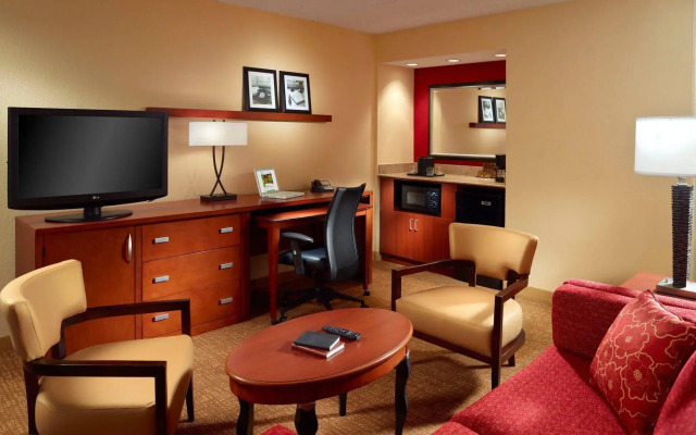 Courtyard By Marriott Augusta