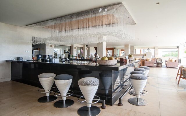 Samabe Bali Suites & Villas