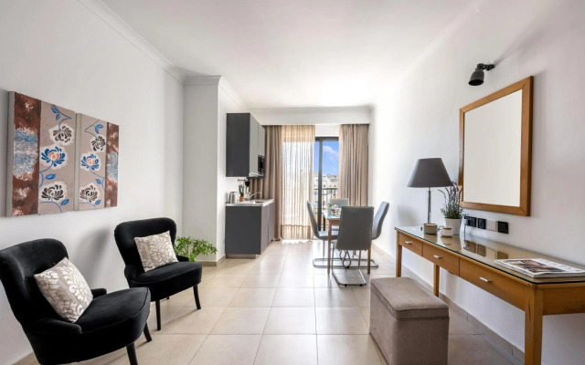 Plaza Regency Hotels