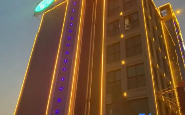 Vienna Hotel (Yueyang Chenglingji Xingang Bonded Area)