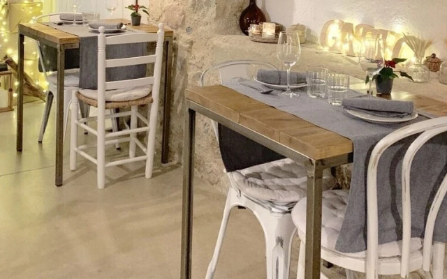 Cal Nou 9 - Gastro & Rural Rooms - Adults Only