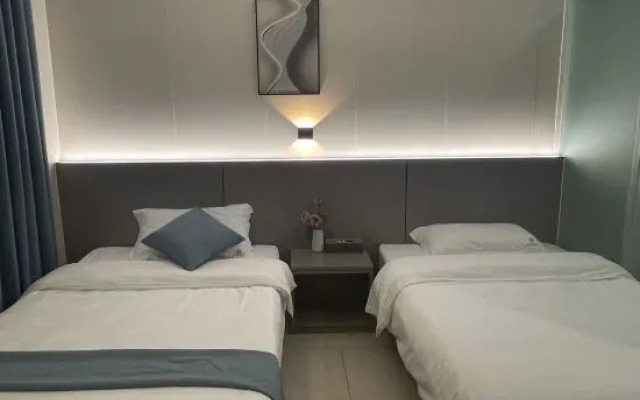 Shanwei Homeland Hotel (Xinli City Plaza)