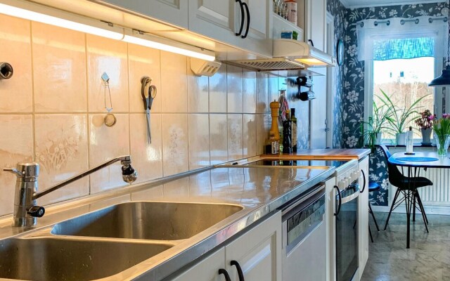 Stunning Home in Väddö With 4 Bedrooms and Wifi