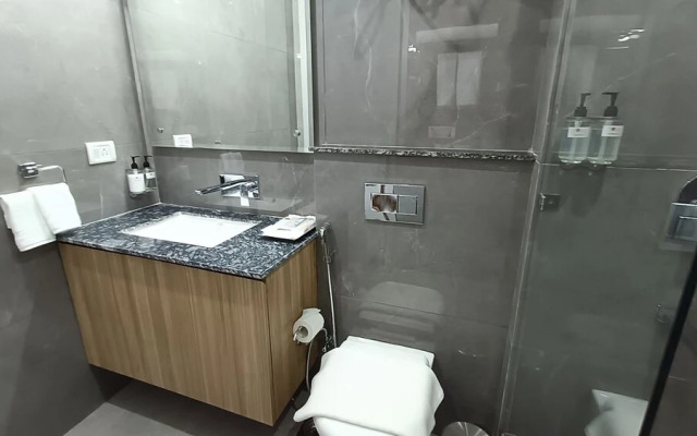 ROSASTAYS Gurugram Sec 31