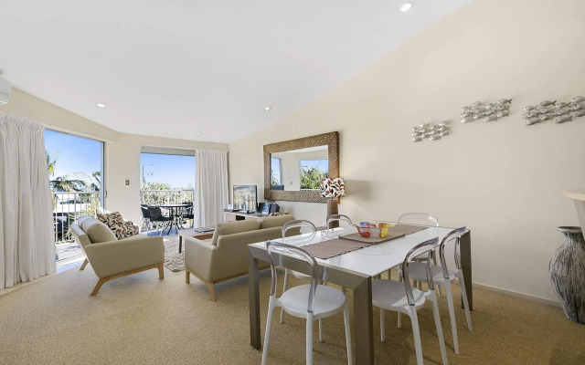 Andari Holiday Apartments