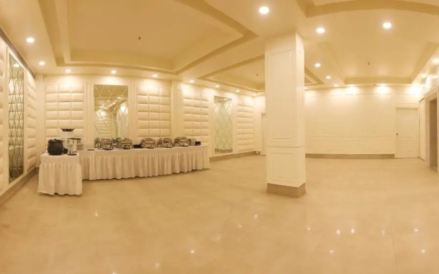 Hotel Magenta