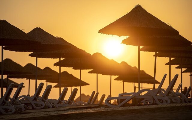 Quattro Beach Spa & Resort Hotel