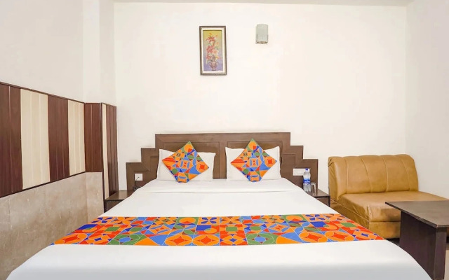 Hotel Prashant Palace