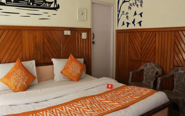 OYO 12782 Hotel Sweet Home