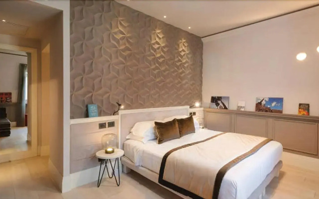 Rhea Silvia Luxury Navona