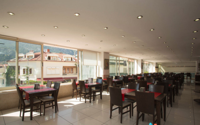 Meric Hotel Turunc