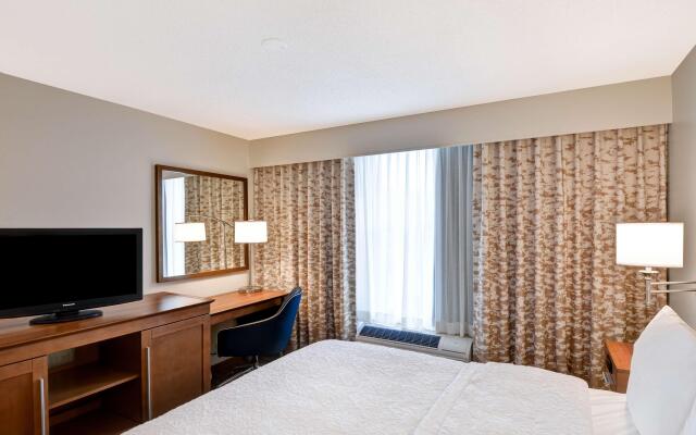 Hampton Inn State College