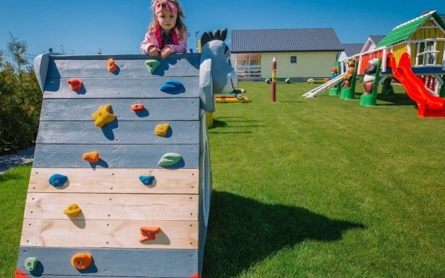 Cottage in Bobolin Near Sandy Beach