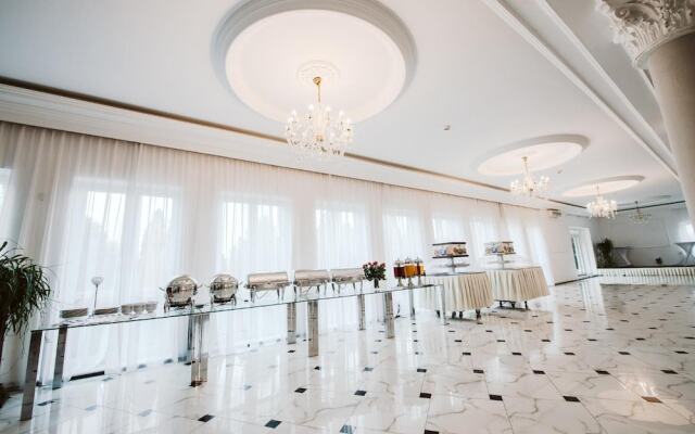 Hotel Groman