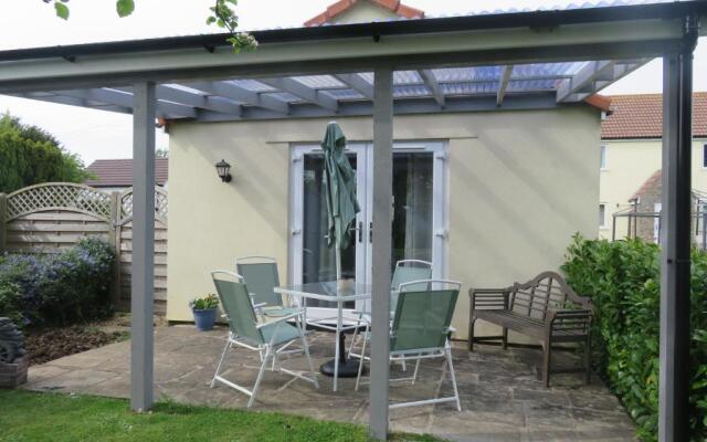 Apple Tree Corner Apartment