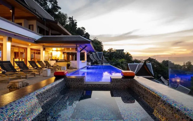 Seaview Villa In Hilltop Estate - VYS1