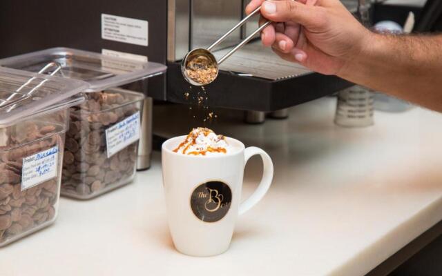 Oasis Rise Hotel Apartments