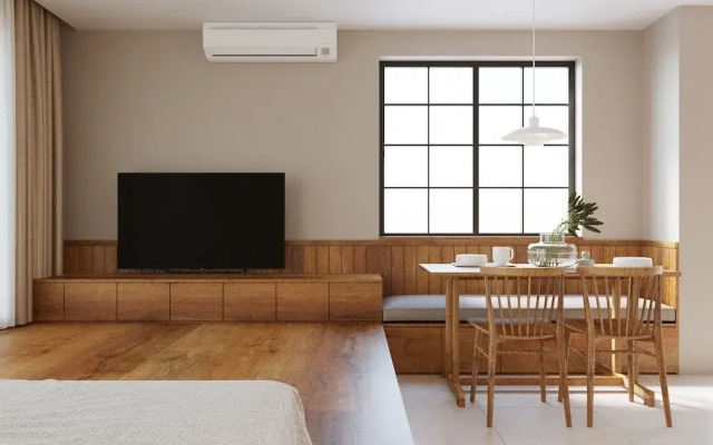 UNIQUE Creative Apartment in Old Quarter