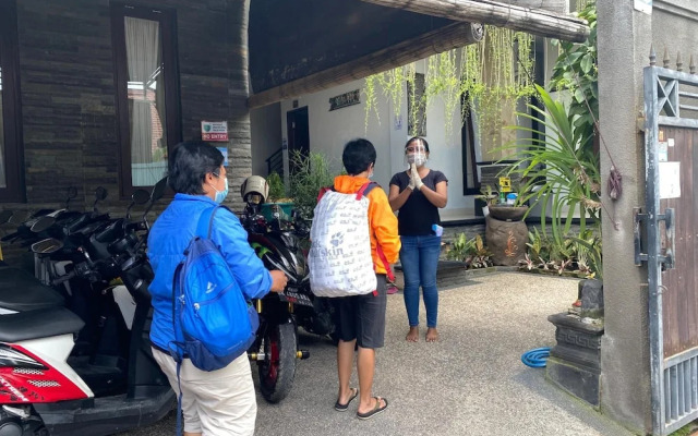 Suwardika Homestay and Dormitory - Hostel