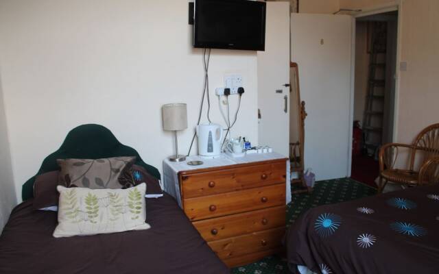 The little emily - Room only