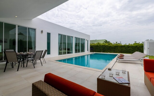 Modern 4 Bedroom Pool Villa - KHA5