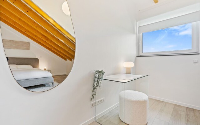 Stylish 2BR Getaway in Bivange Roeser