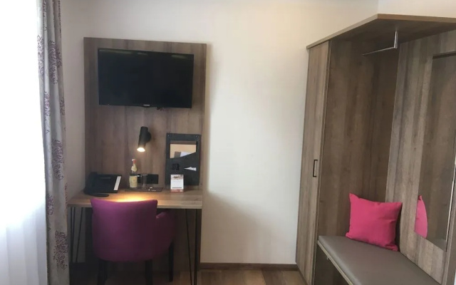 Hotel Bauer garni